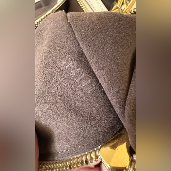 Louis Vuitton Monogram Mahina Hobo beige - Picture 14 of 16